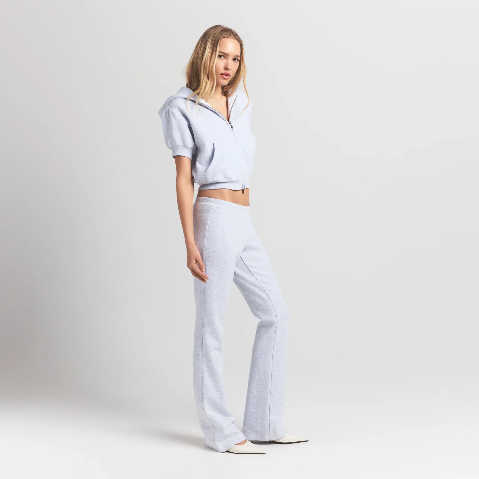 COTTON FLEECE BUBBLE SLEEVE CROPPED ZIP UP | LIGHT HEATHER GREY - Image 4