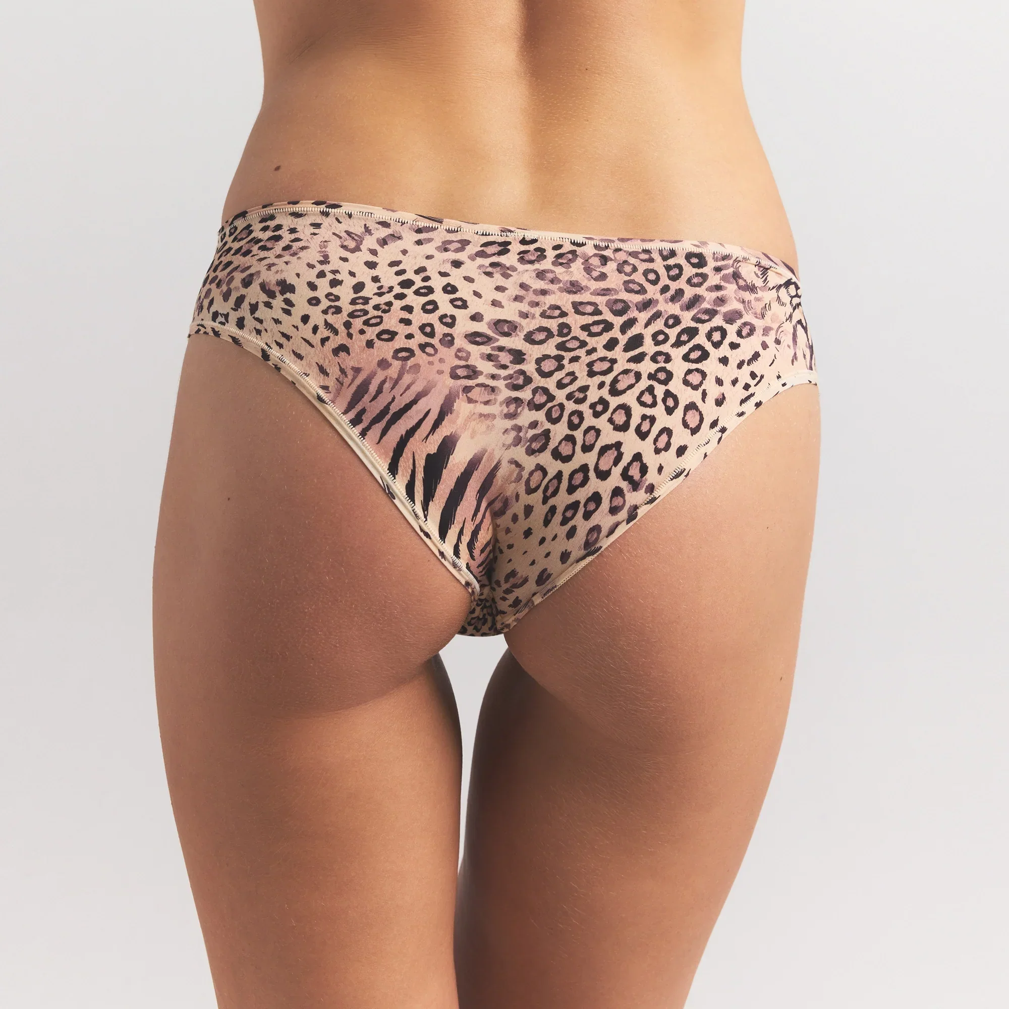 FITS EVERYBODY CHEEKY BRIEF | SAND MULTI ANIMAL - Image 4