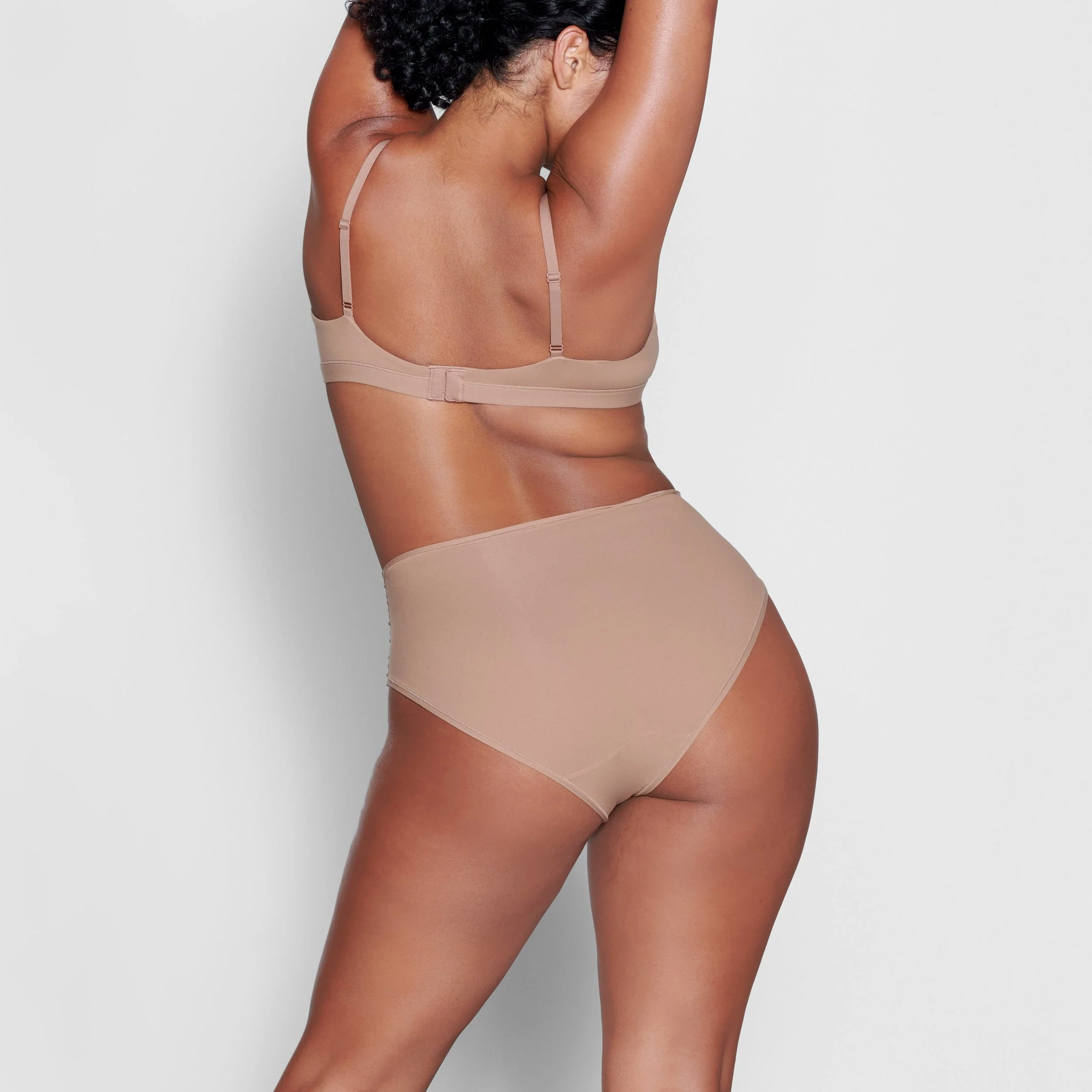 FITS EVERYBODY CROSSOVER BRALETTE | SIENNA - Image 4