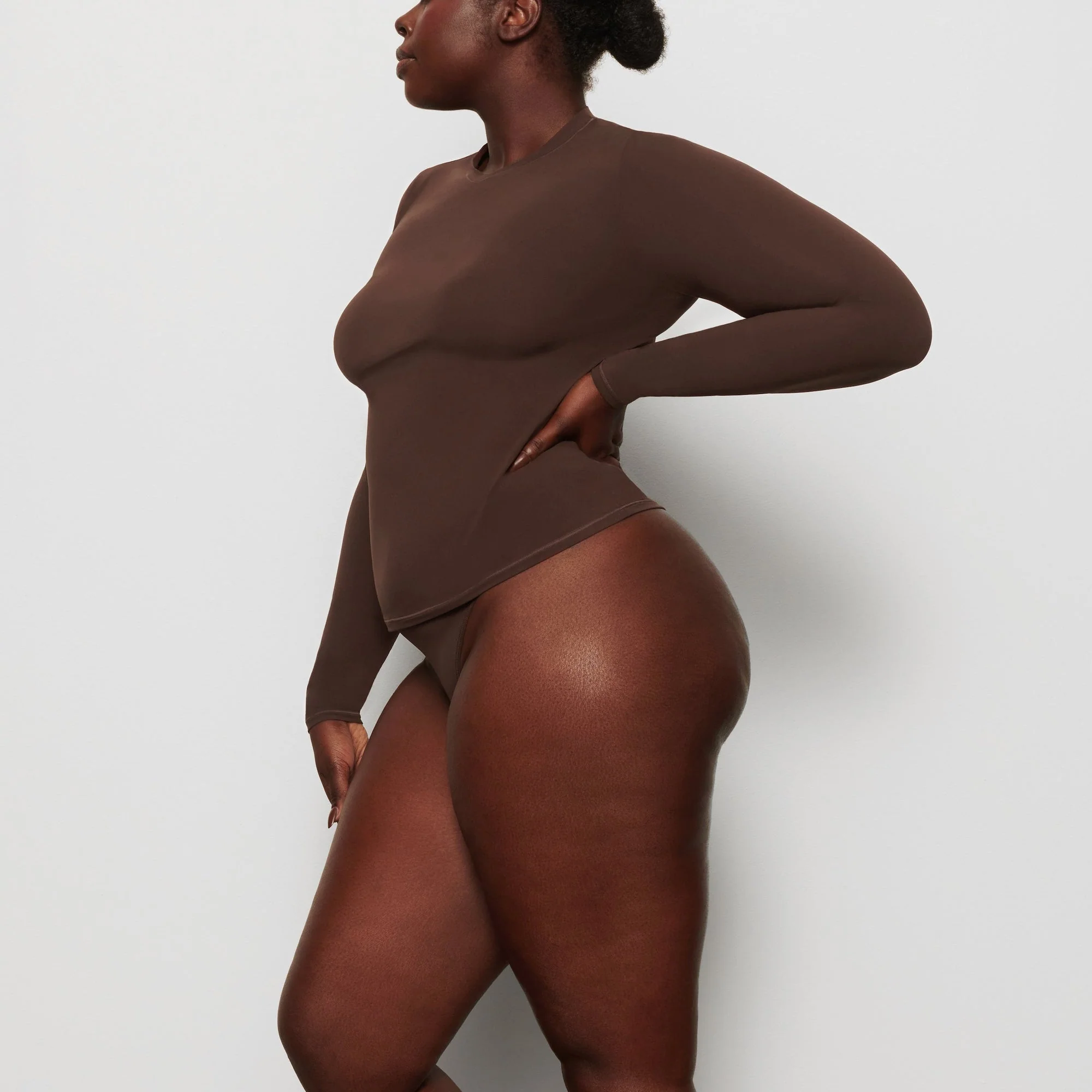 FITS EVERYBODY LONG SLEEVE T-SHIRT | COCOA - Image 3
