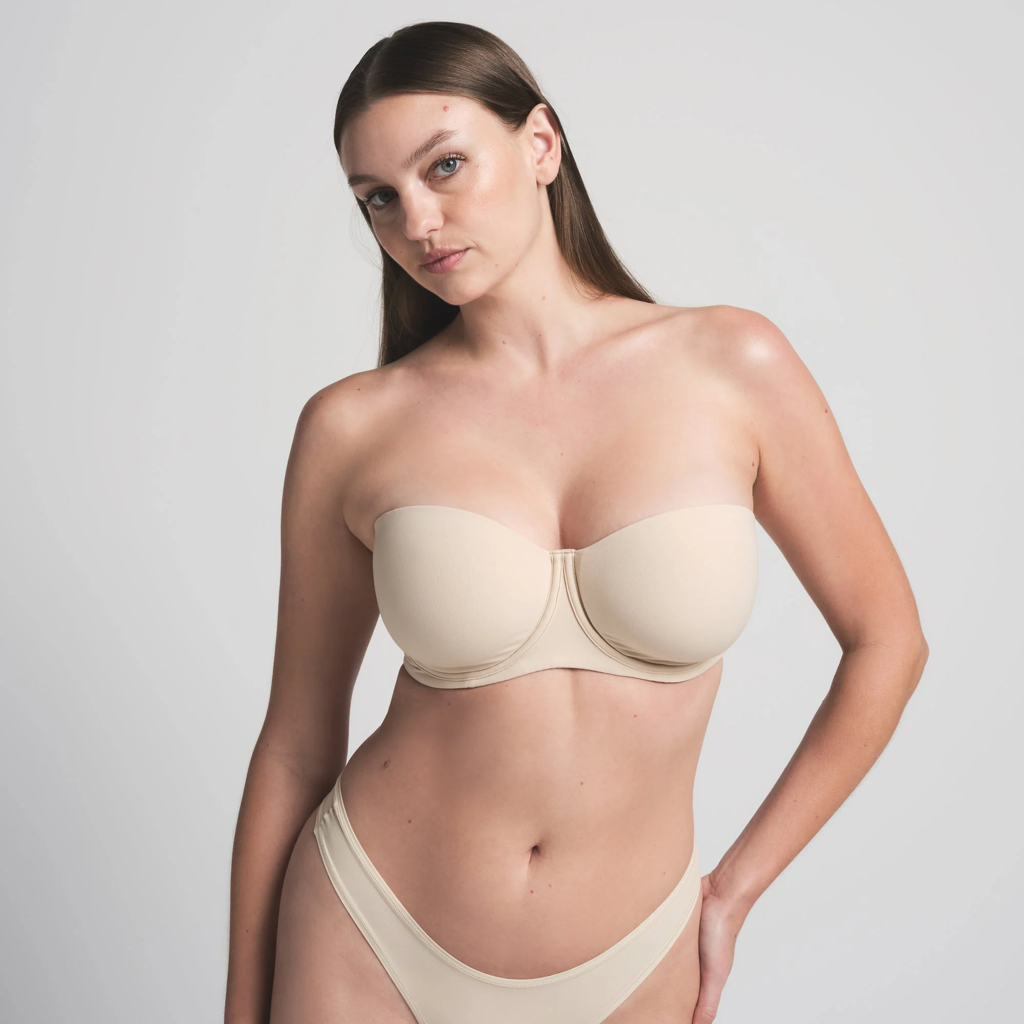FITS EVERYBODY STRAPLESS BRA | SAND - Image 3
