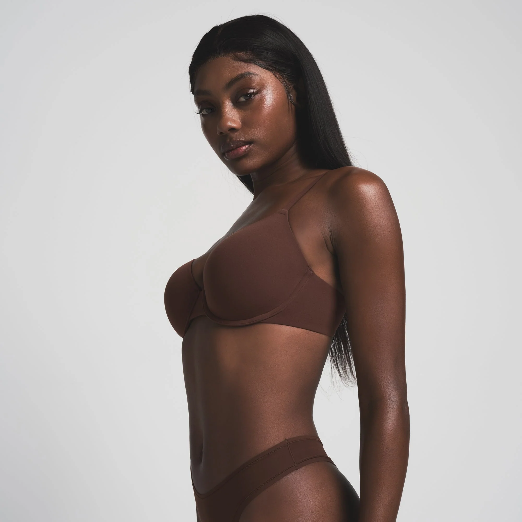 FITS EVERYBODY T-SHIRT BRA | COCOA - Image 4