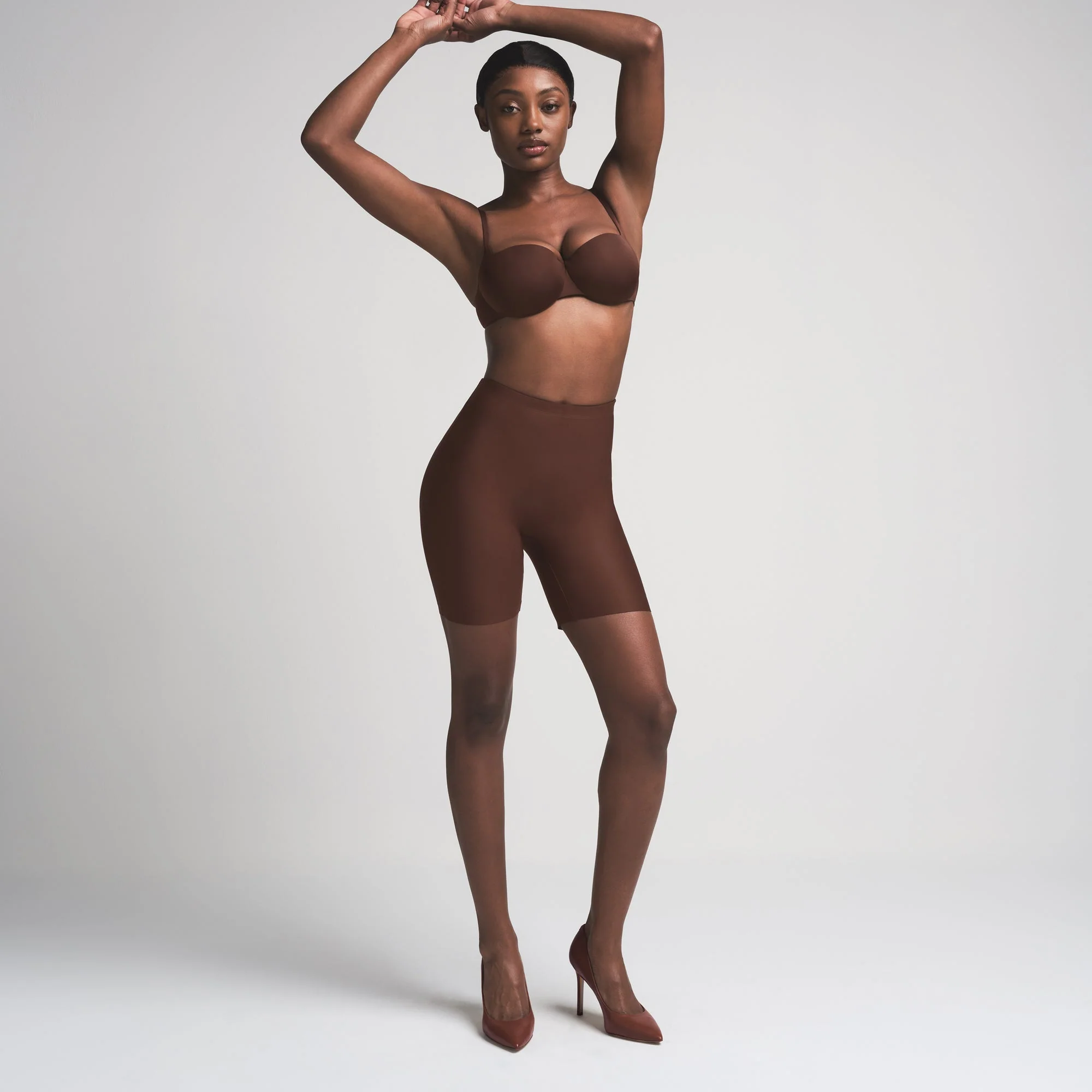 SKIMS BODY BUTT ENHANCING PADDED SHORT | COCOA - Image 6