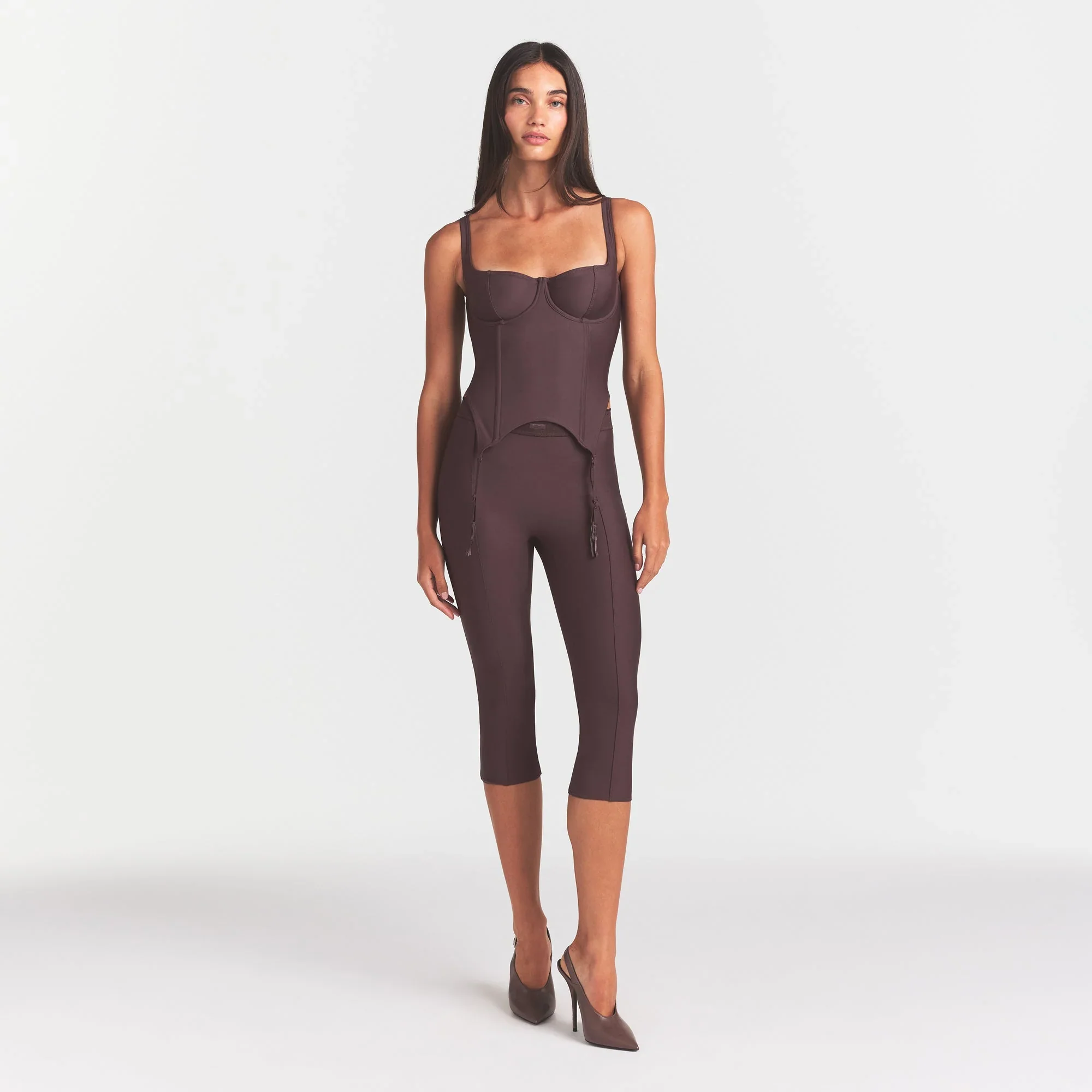 SKIMS BODY CORSET | RAISIN - Image 3