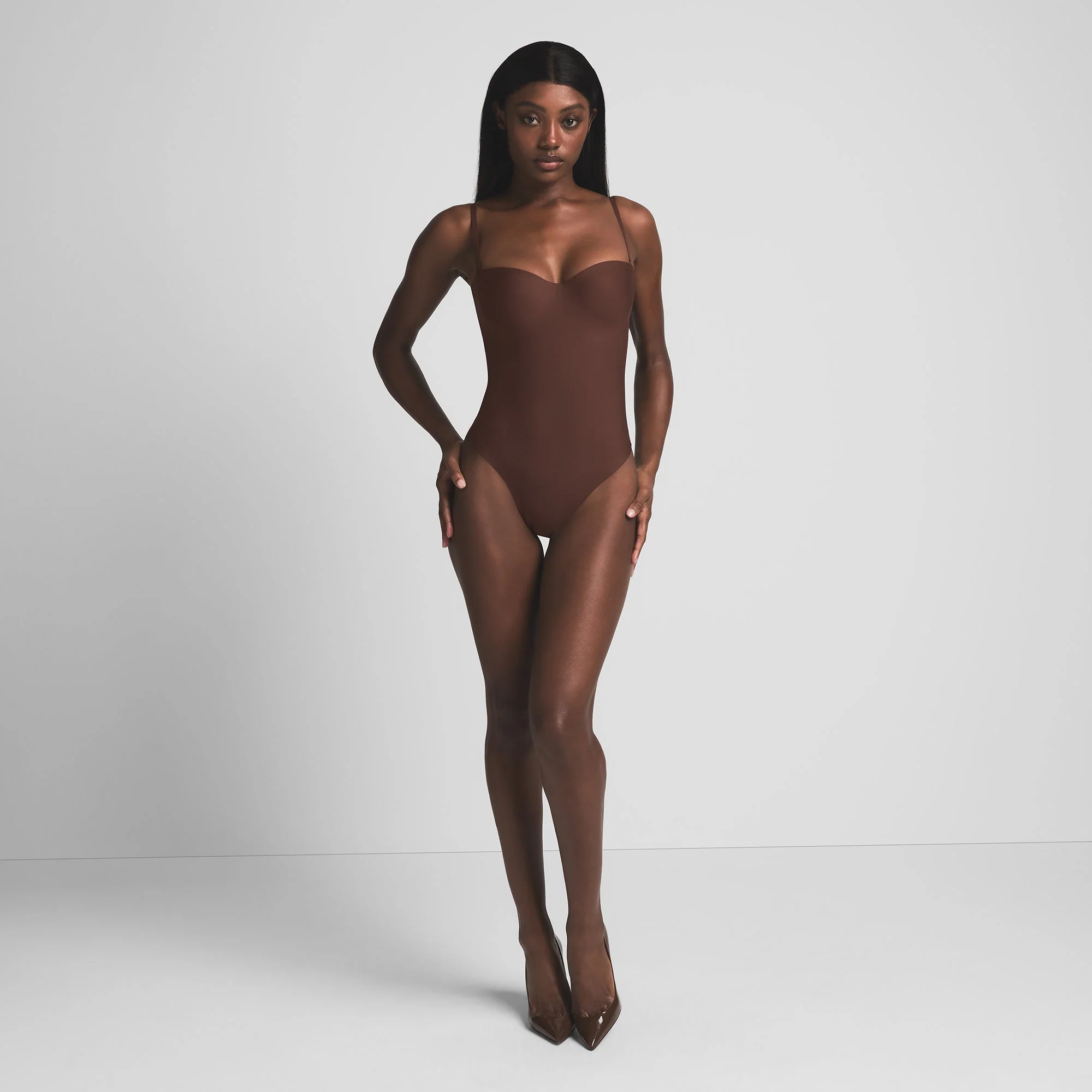 SKIMS BODY UNDERWIRE THONG BODYSUIT | COCOA - Image 3