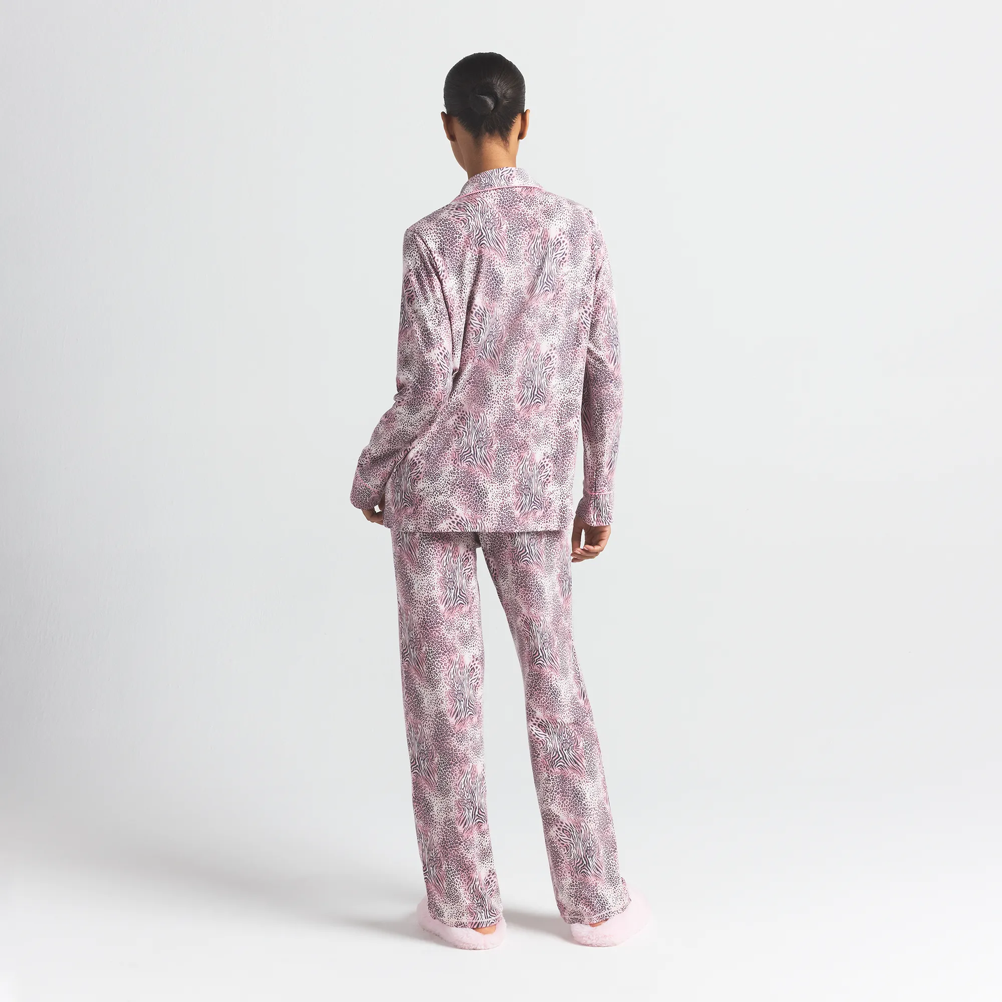 SKIMS SLEEP LONG SLEEVE BUTTON UP SET | BLOOM MINI MULTI ANIMAL - Image 6