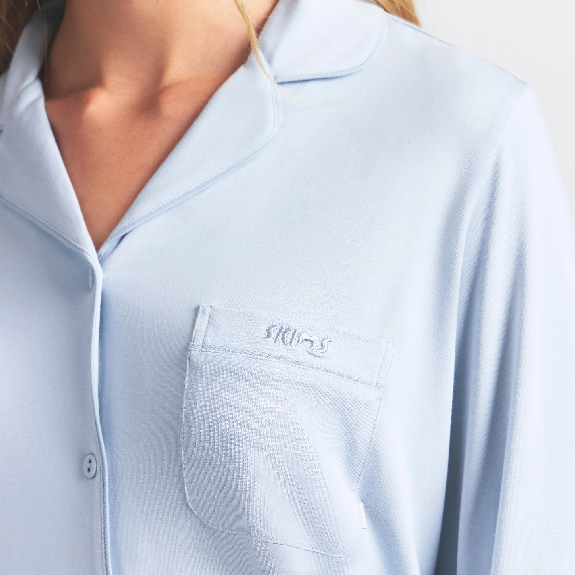 SKIMS SLEEP LONG SLEEVE BUTTON UP SET | ZEN BLUE - Image 4
