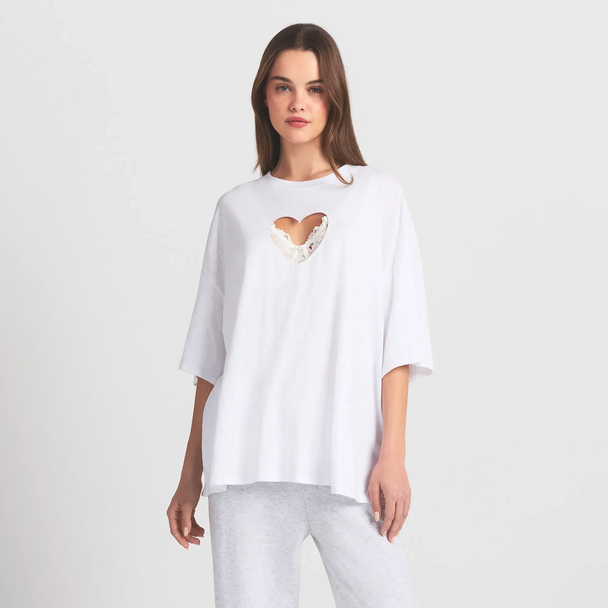 WORN IN JERSEY HEART OVERSIZED T-SHIRT | SNOW - Image 3