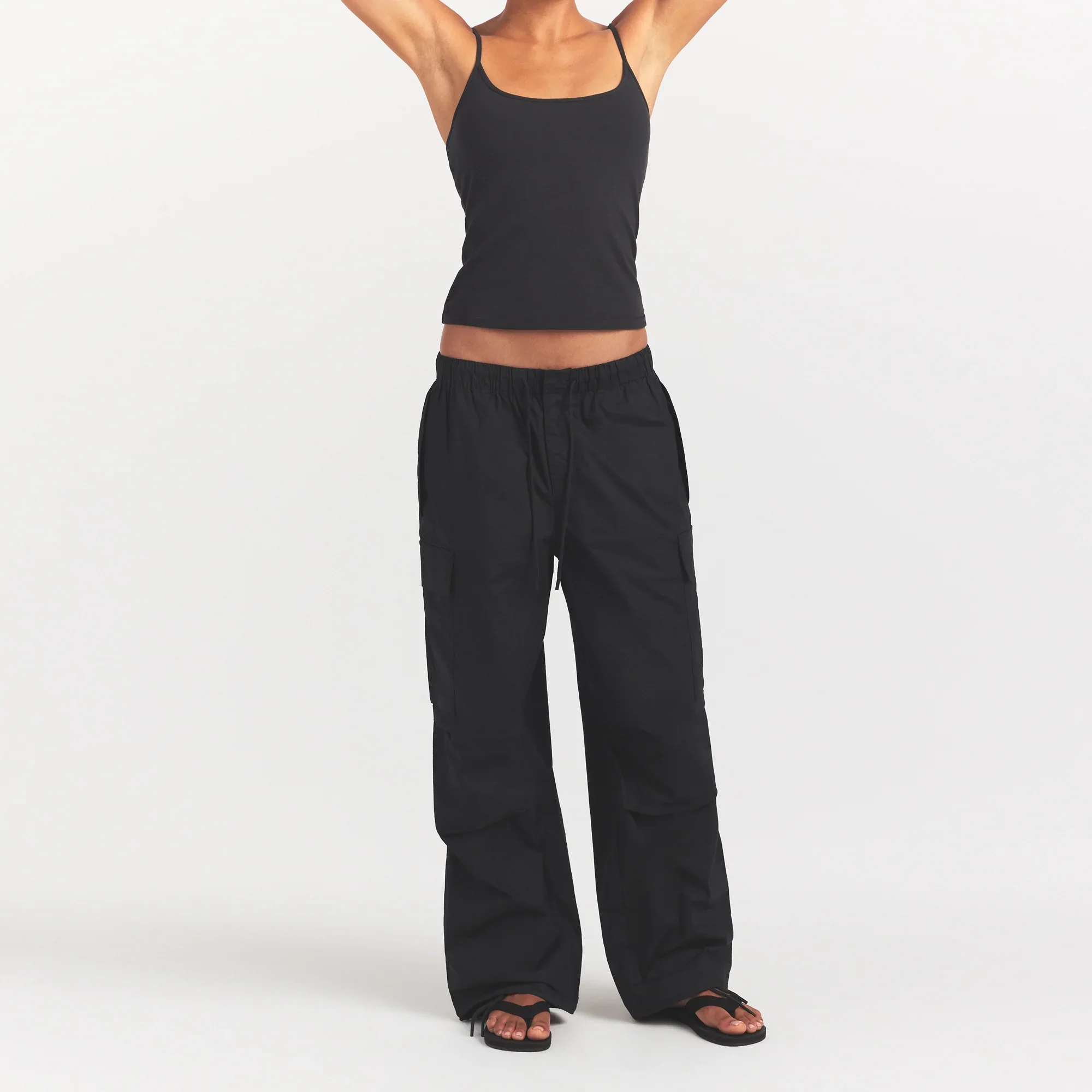 WOVEN COTTON OVERSIZED LOW RISE CARGO PANT | ONYX - Image 3